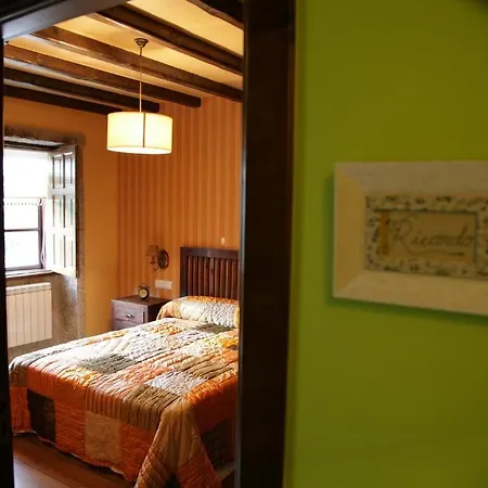 Casal Dos Celenis Country house *